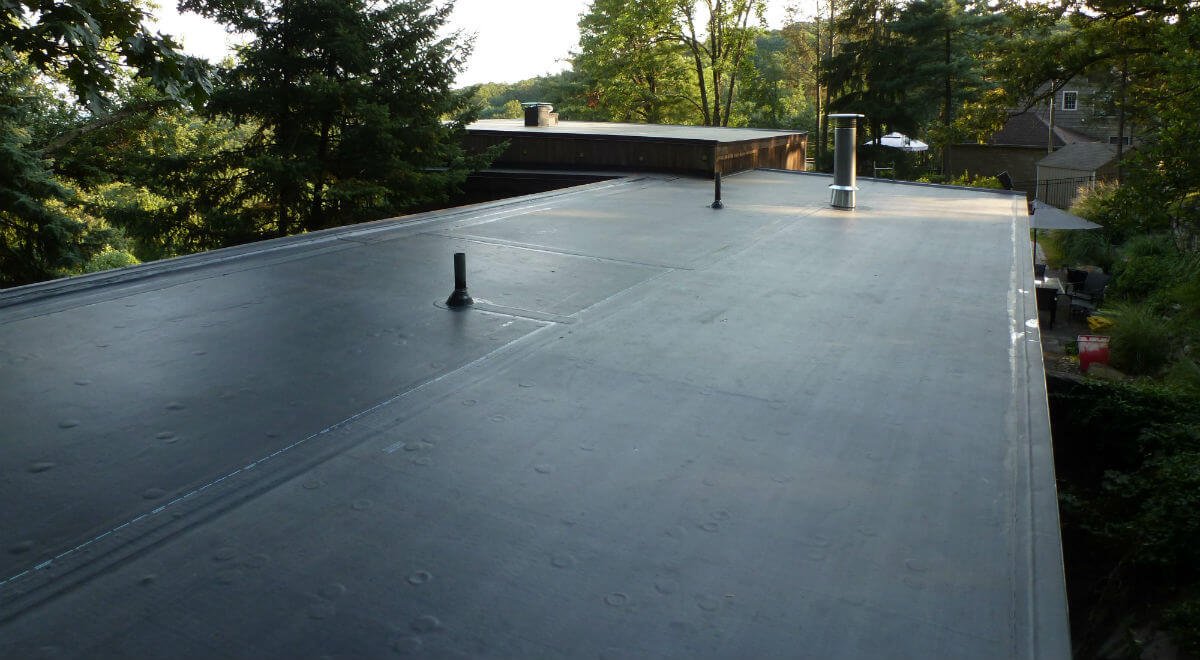 Rubber-Roofing